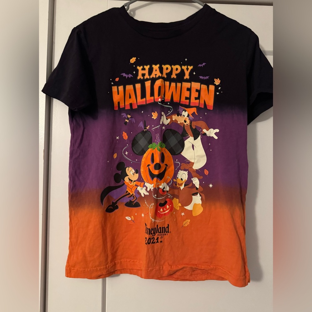 2021 Disneyland Halloween tshirt